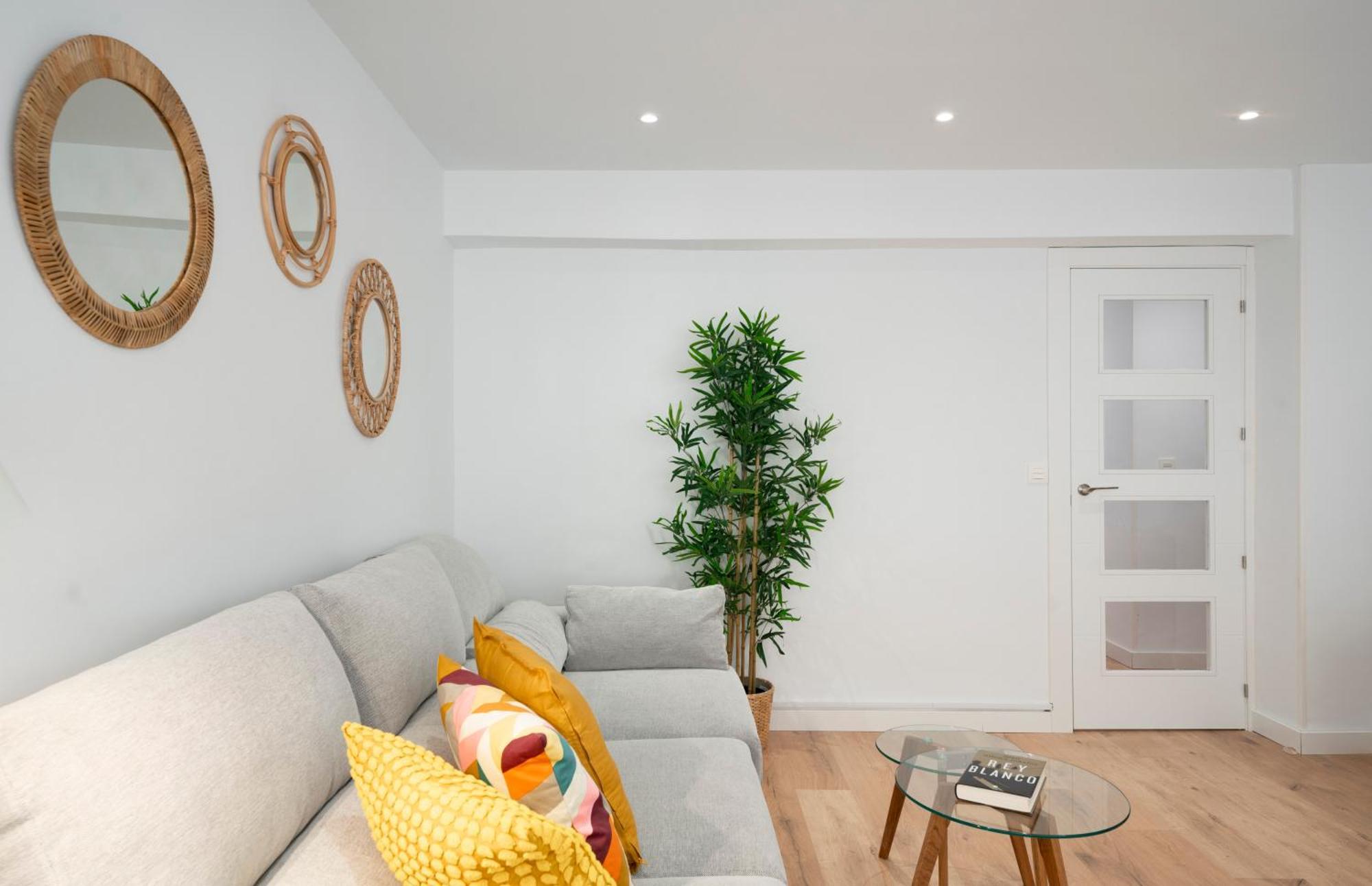 Ronda Suites Junto Estacion Tren Y Hospitales Granada Luaran gambar