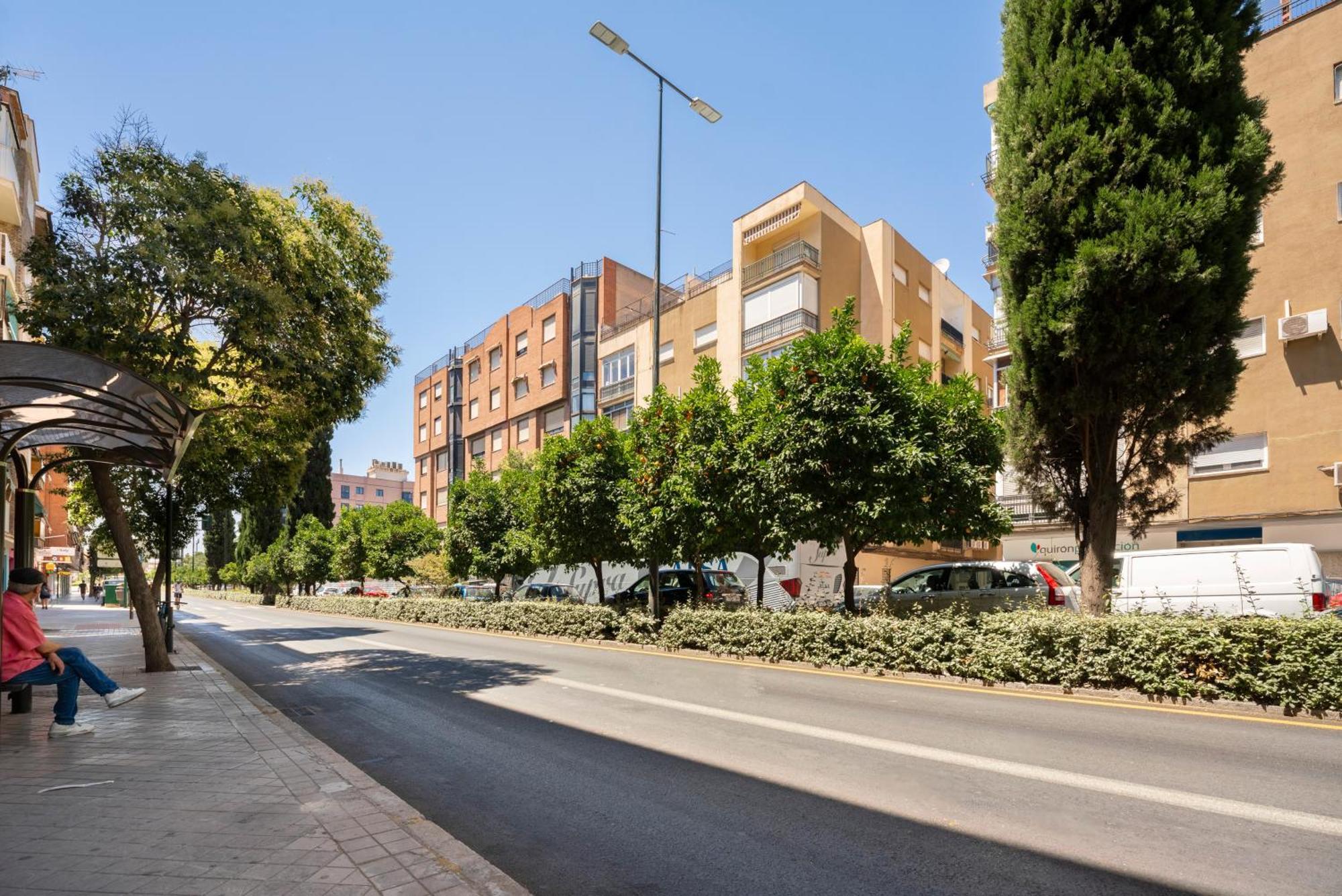 Ronda Suites Junto Estacion Tren Y Hospitales Granada Luaran gambar